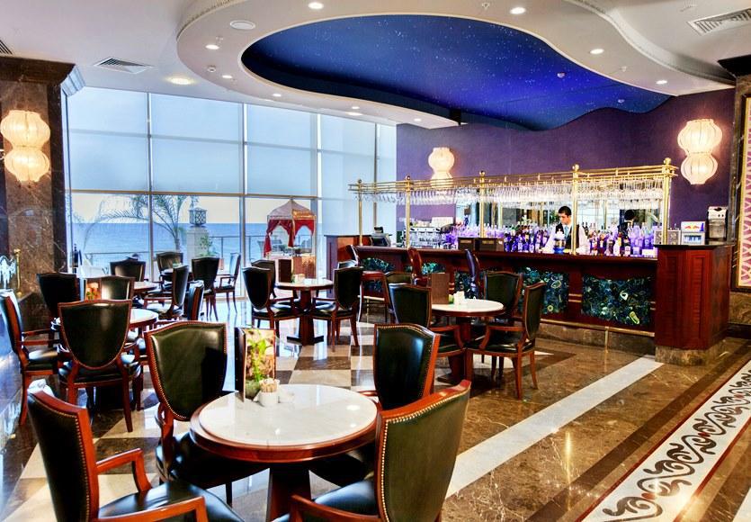 Merit Royal Hotel & Casino Karavas  외부 사진