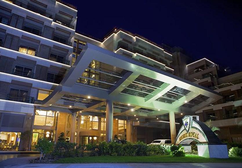 Merit Royal Hotel & Casino Karavas  외부 사진