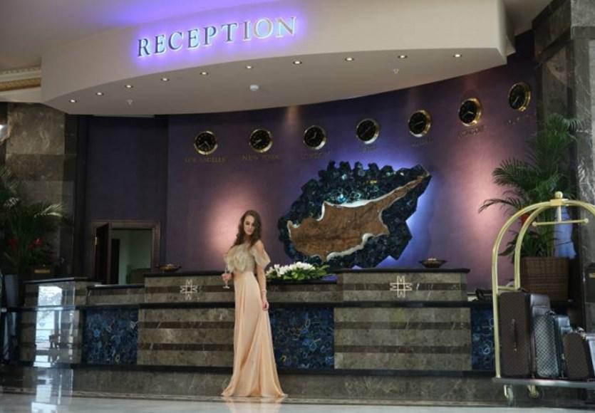 Merit Royal Hotel & Casino Karavas  외부 사진
