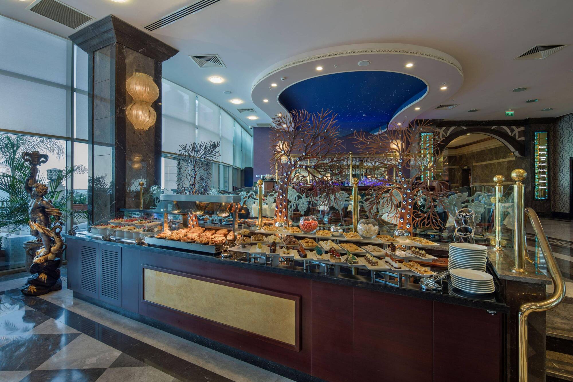 Merit Royal Hotel & Casino Karavas  외부 사진